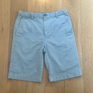 Vineyard Vines Boys’ Blue Breaker Shorts, size 16